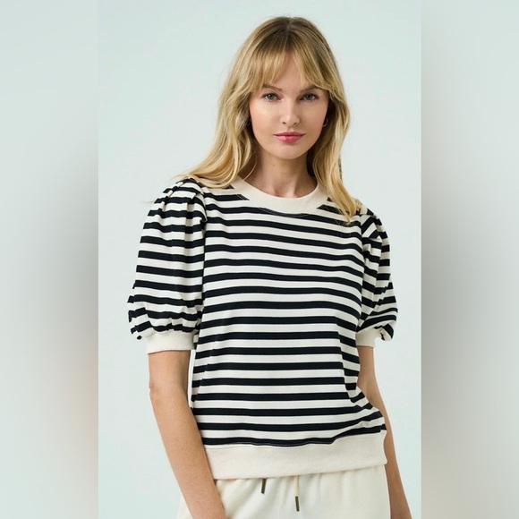 Vine & Love Sweaters - Vine&Love sweater. Gray and white stripe. Size M. like new.